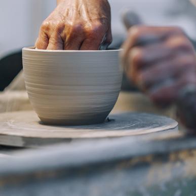 Kunsthåndværker keramiker